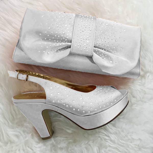 white - explosion chanel